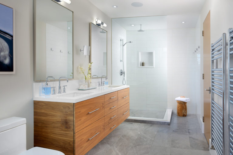 Welland Master Bathroom