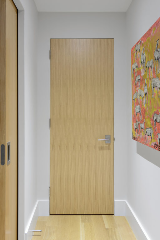 Welland Trimless Doors