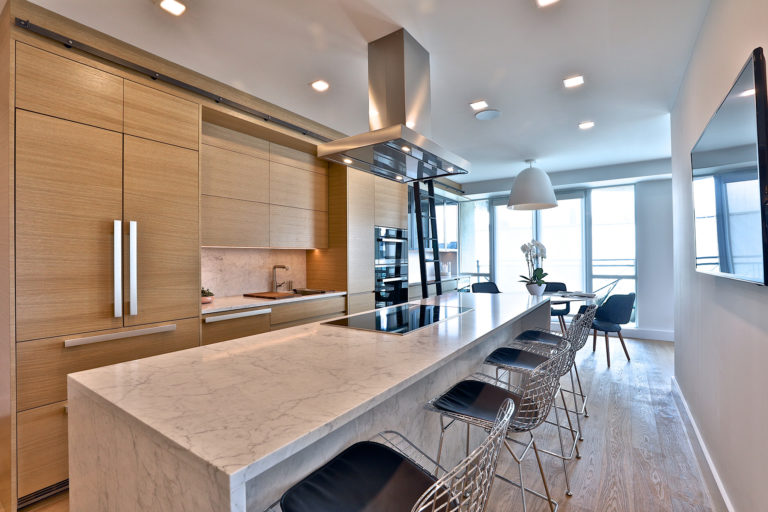 Scrivener Square Condominium Kitchen Island